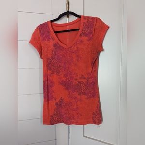 Reebok v-Neck Ladies T-shirt Large